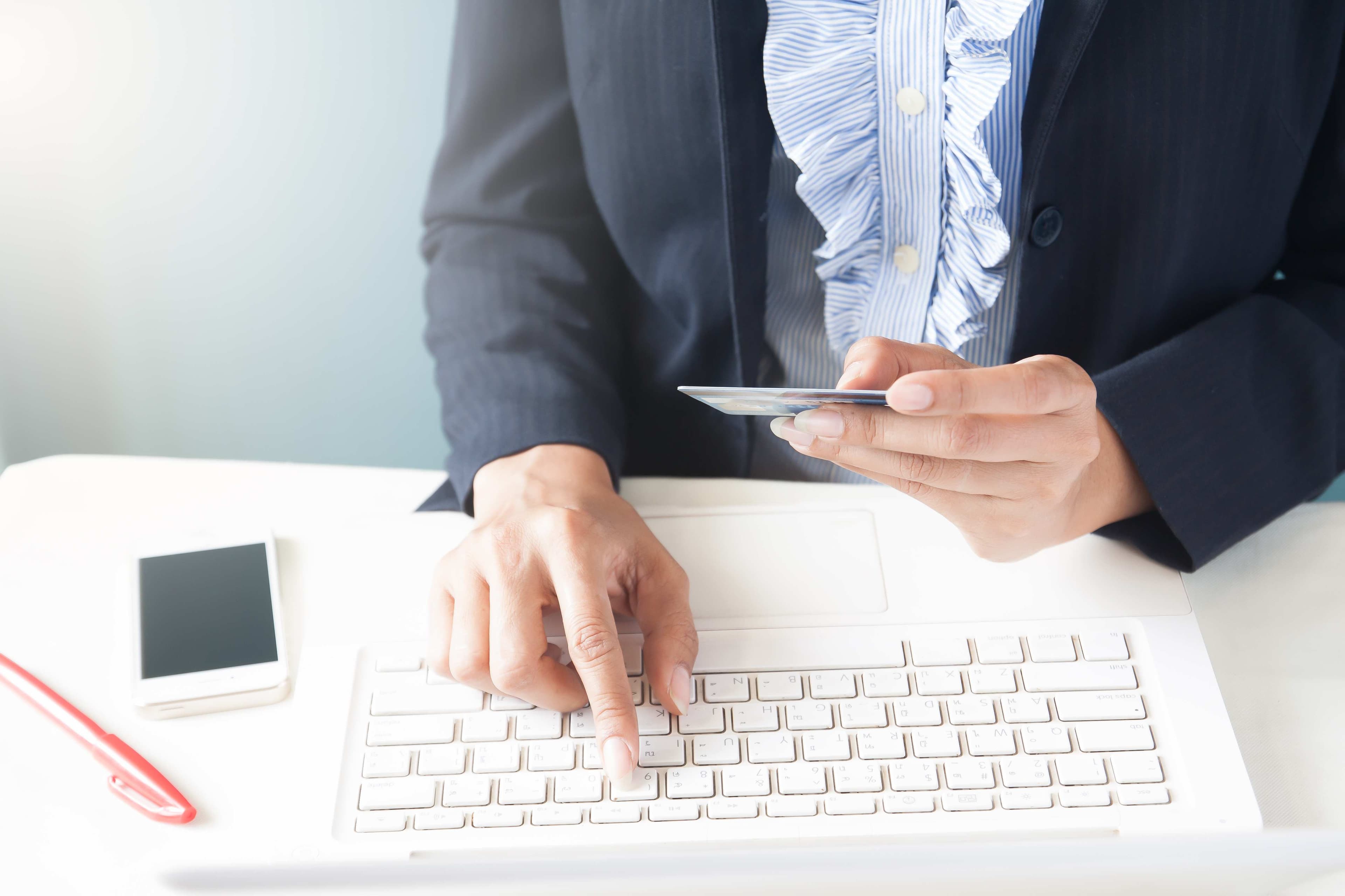 Why Choose Accomate Global for Accounts Payable Services?